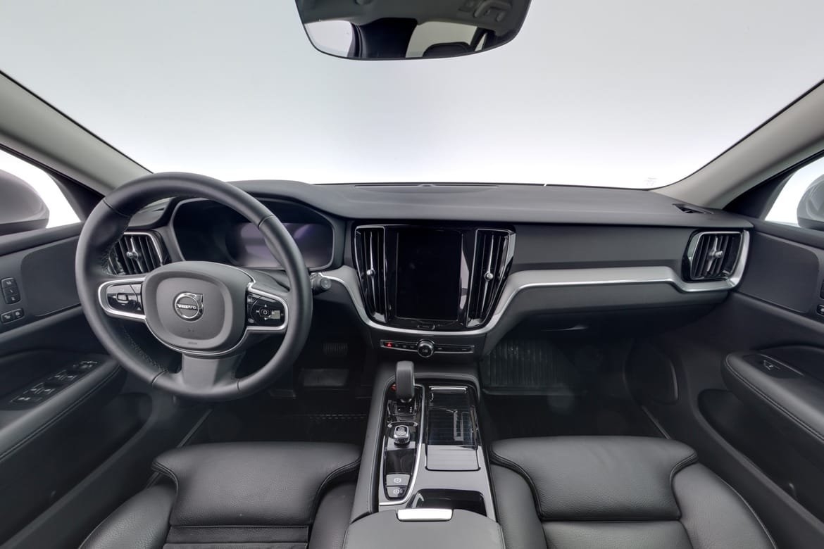 Volvo V60 T6 Plus Bright Edition 2025, kuva 7/10