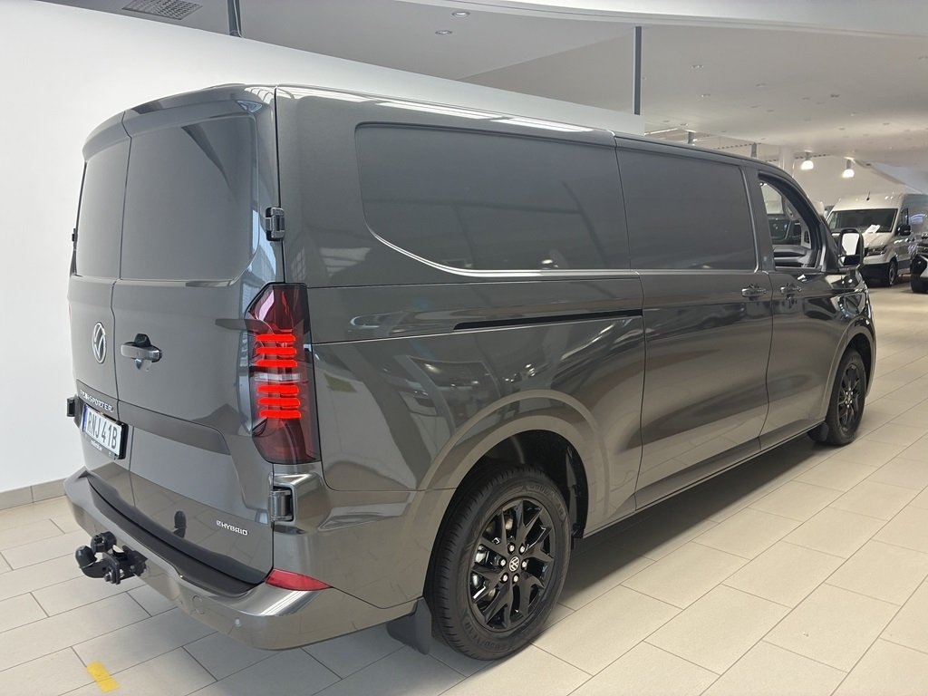 Volkswagen Transporter T7 L2 eHybrid 2026, bild 6/10