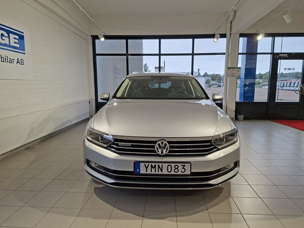 Volkswagen Passat 2018, bild 2/10