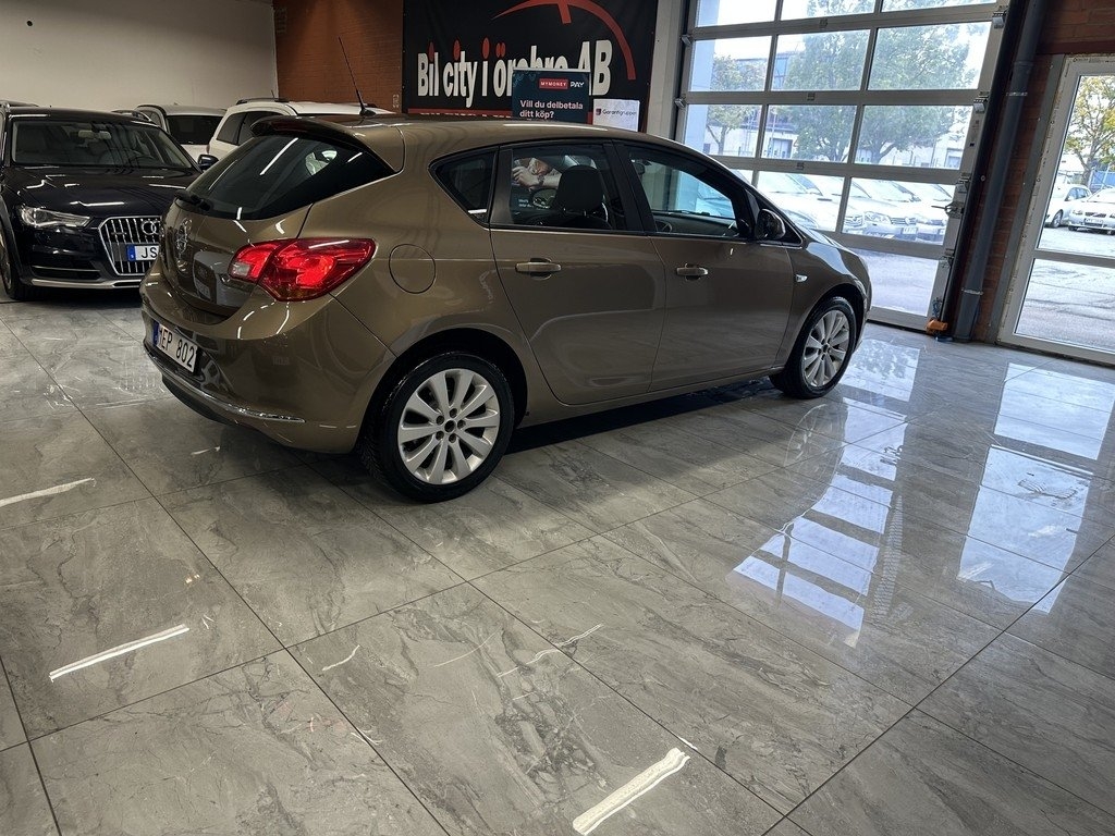 Opel Astra 2014, bild 5/10
