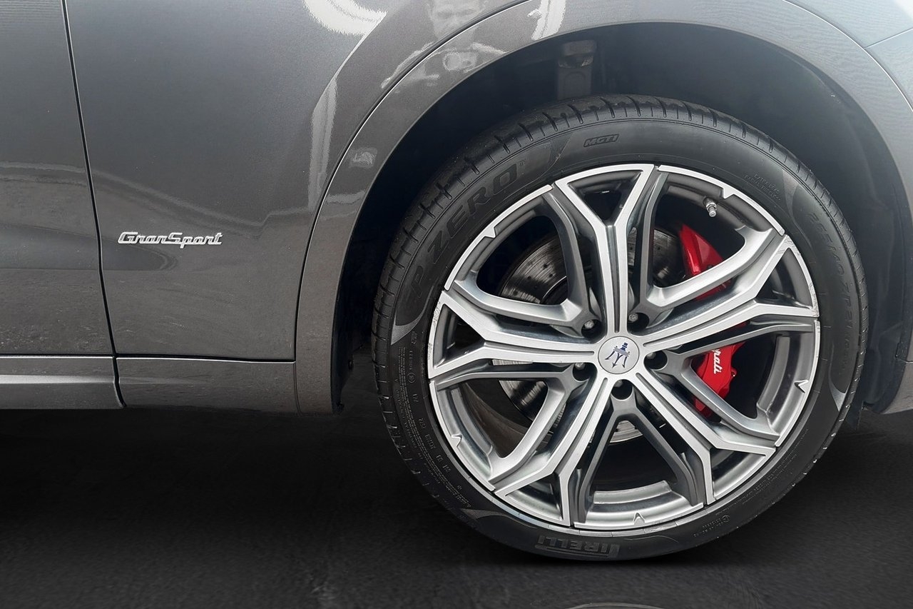 Maserati Levante 2018, bild 4/10