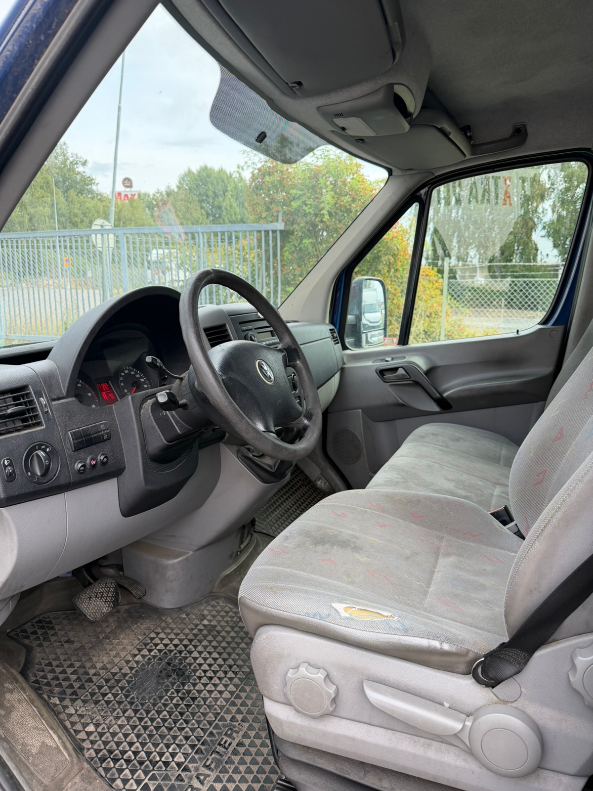 Volkswagen Crafter 2009, kuva 6/10