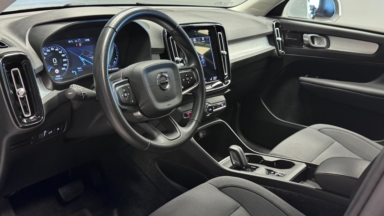 Volvo XC40 2021, kuva 6/20