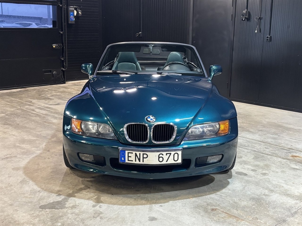 BMW Z3 1.9 Roadster (140hk) M Sport 1996, bild 2/10