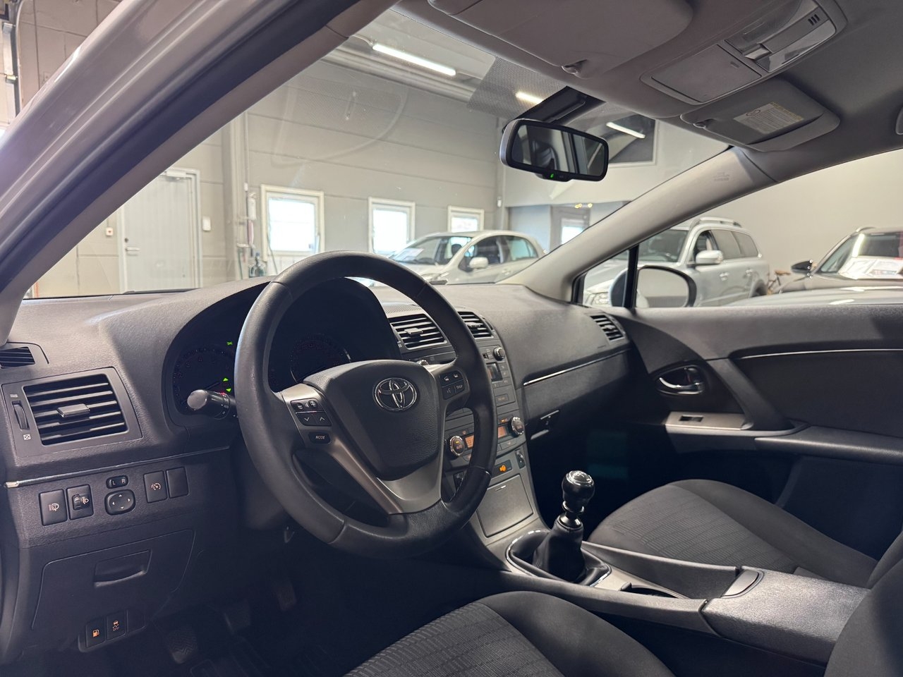 Toyota Avensis 2009, bild 6/10