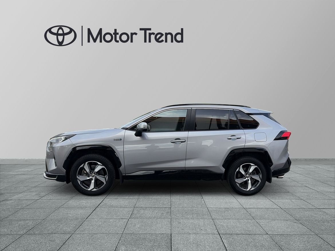 Toyota RAV4 2021, photo 4/10