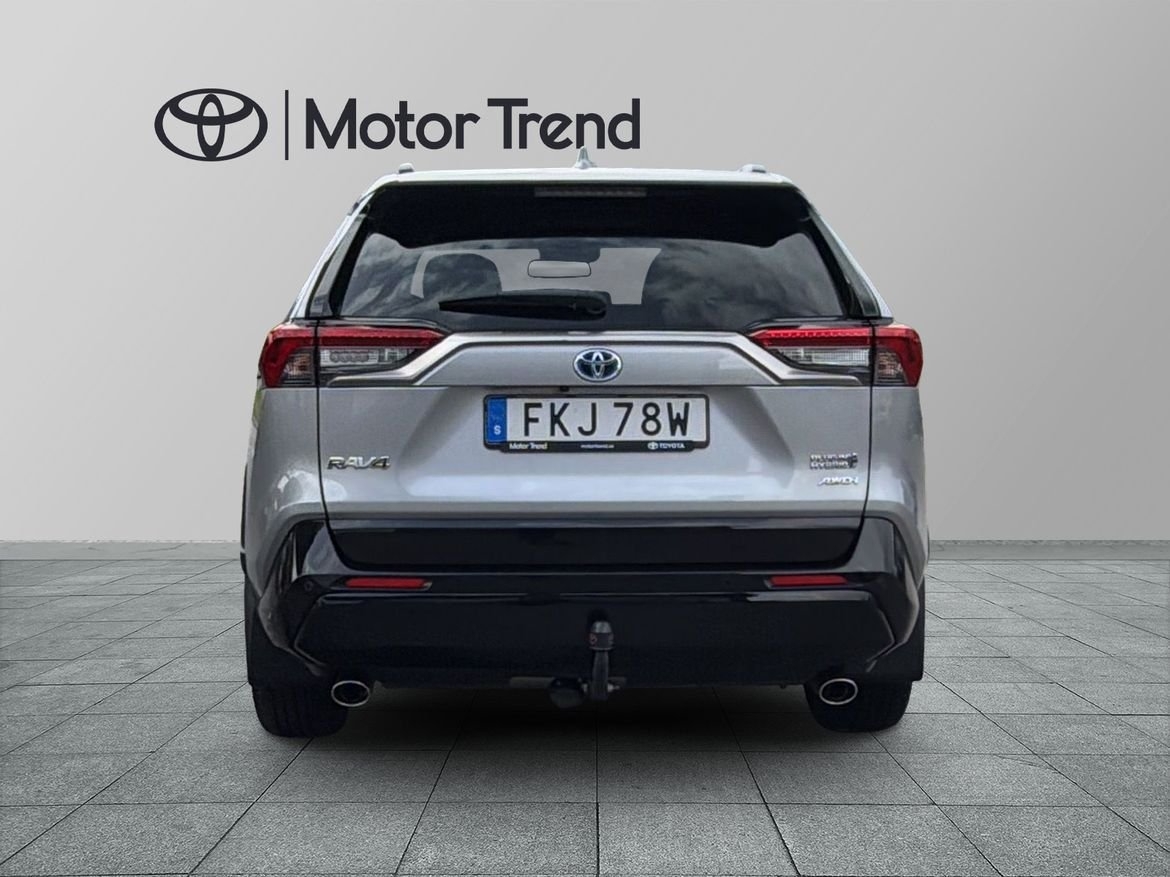 Toyota RAV4 2021, photo 5/10
