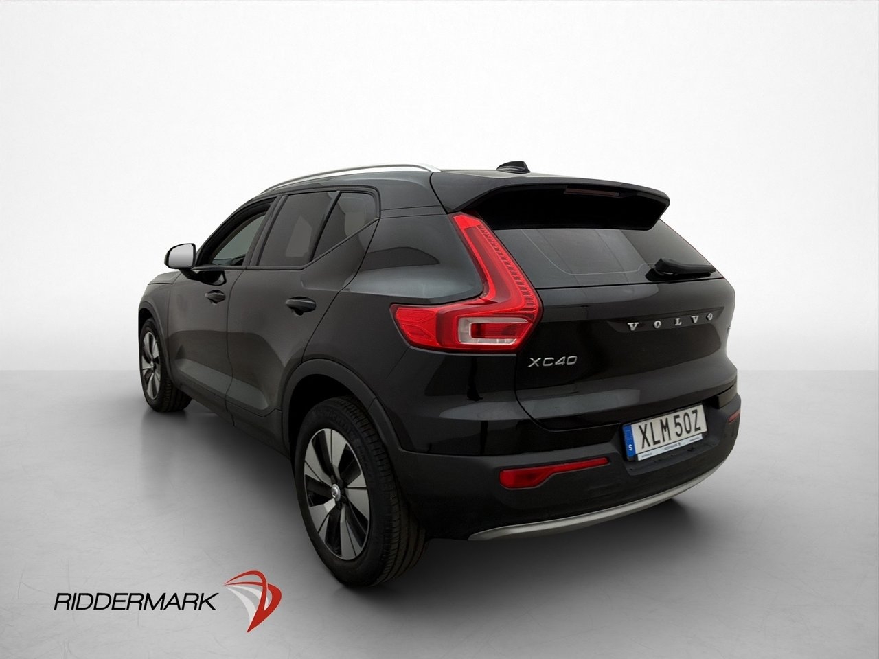 Volvo XC40 2021, photo 6/33