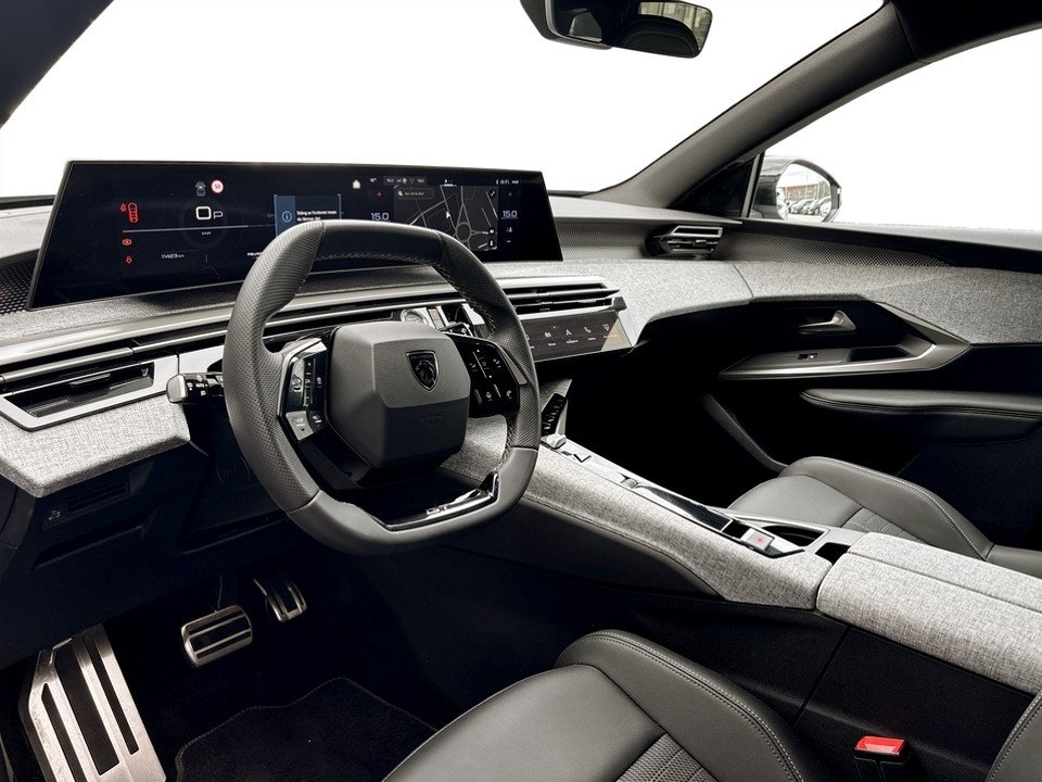 Peugeot 5008 GT Hybrid 145hk Aut 7-SITS 2025, bild 4/10