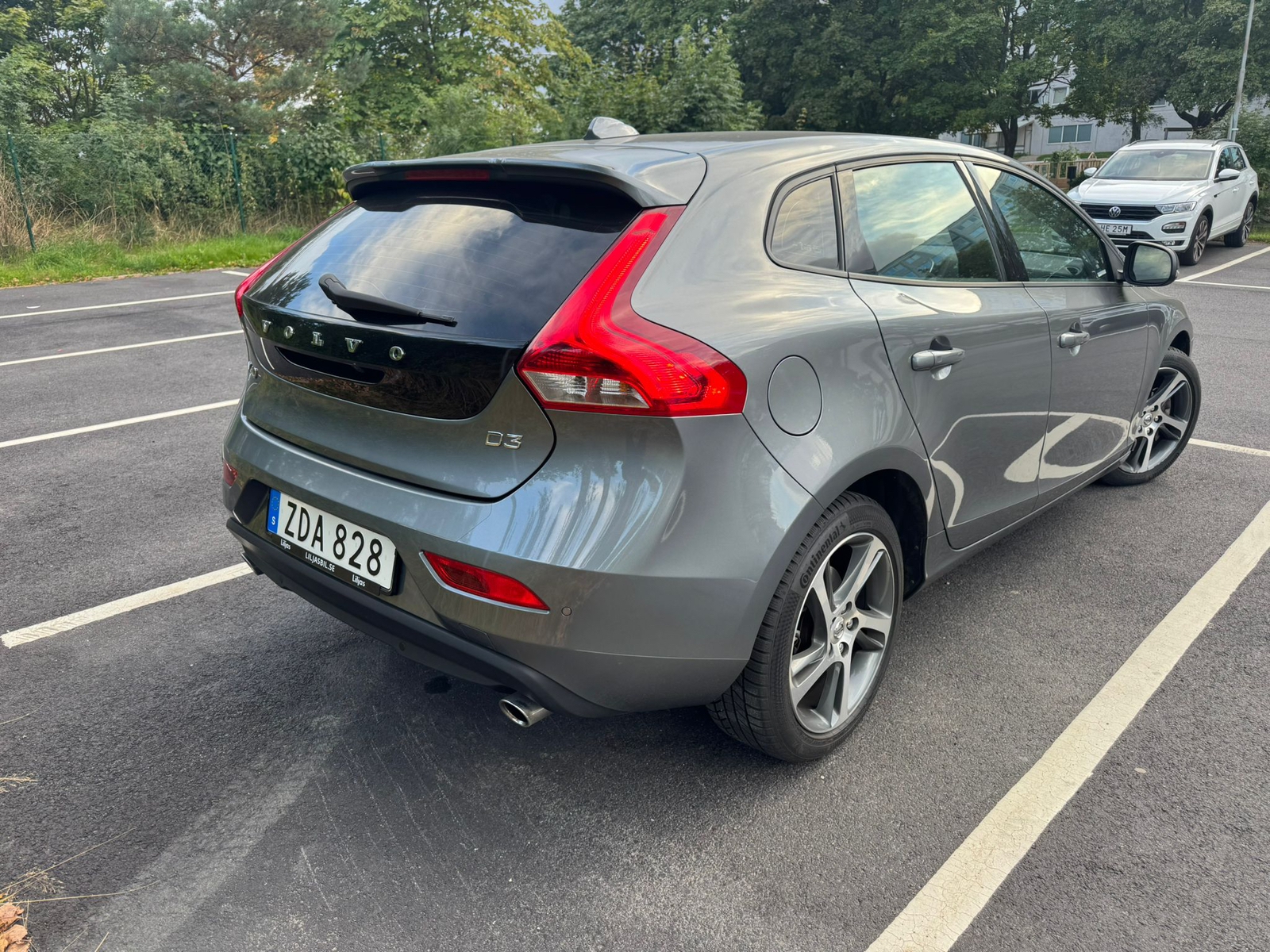 Volvo V40 D3 Geartronic 2018, bild 3/4