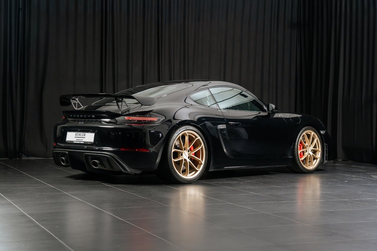 Porsche 718 Cayman GT4 PDK 2021, kuva 3/10