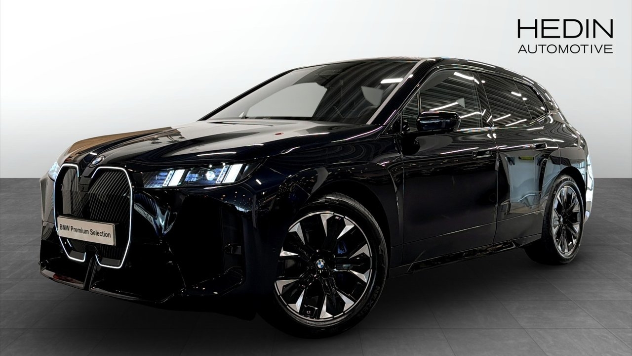 BMW iX