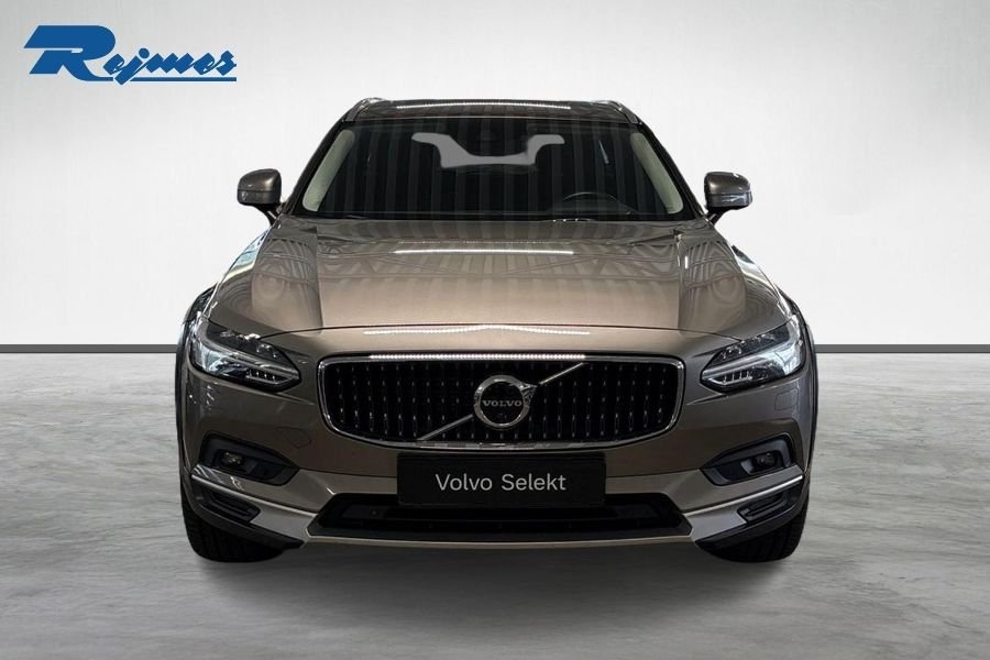 Volvo V90 Cross Country 2021, kuva 3/10