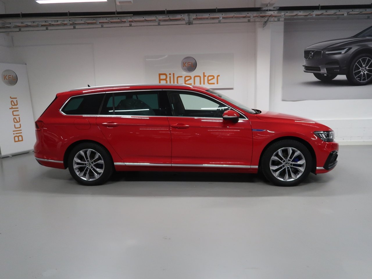Volkswagen Passat 2021, bild 5/10