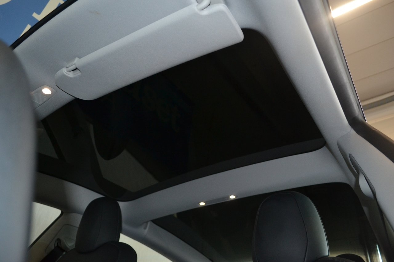 Tesla Model 3 2023, bild 7/10