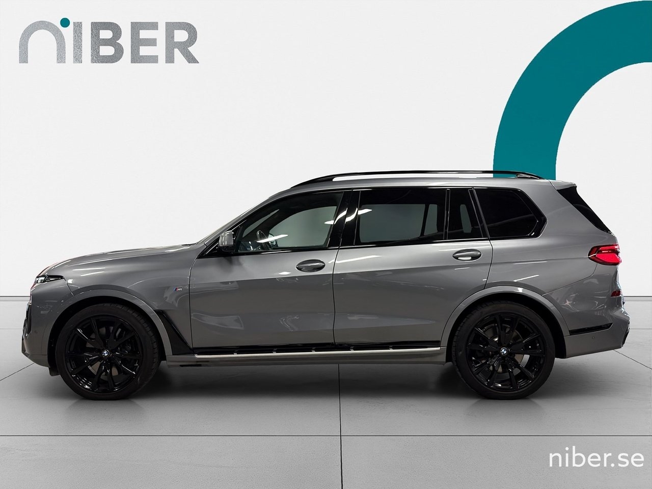 BMW X7 2024, photo 4/10