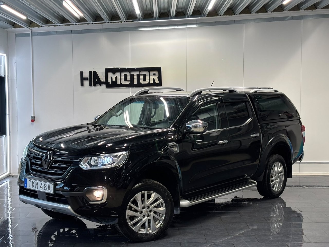 Renault Alaskan