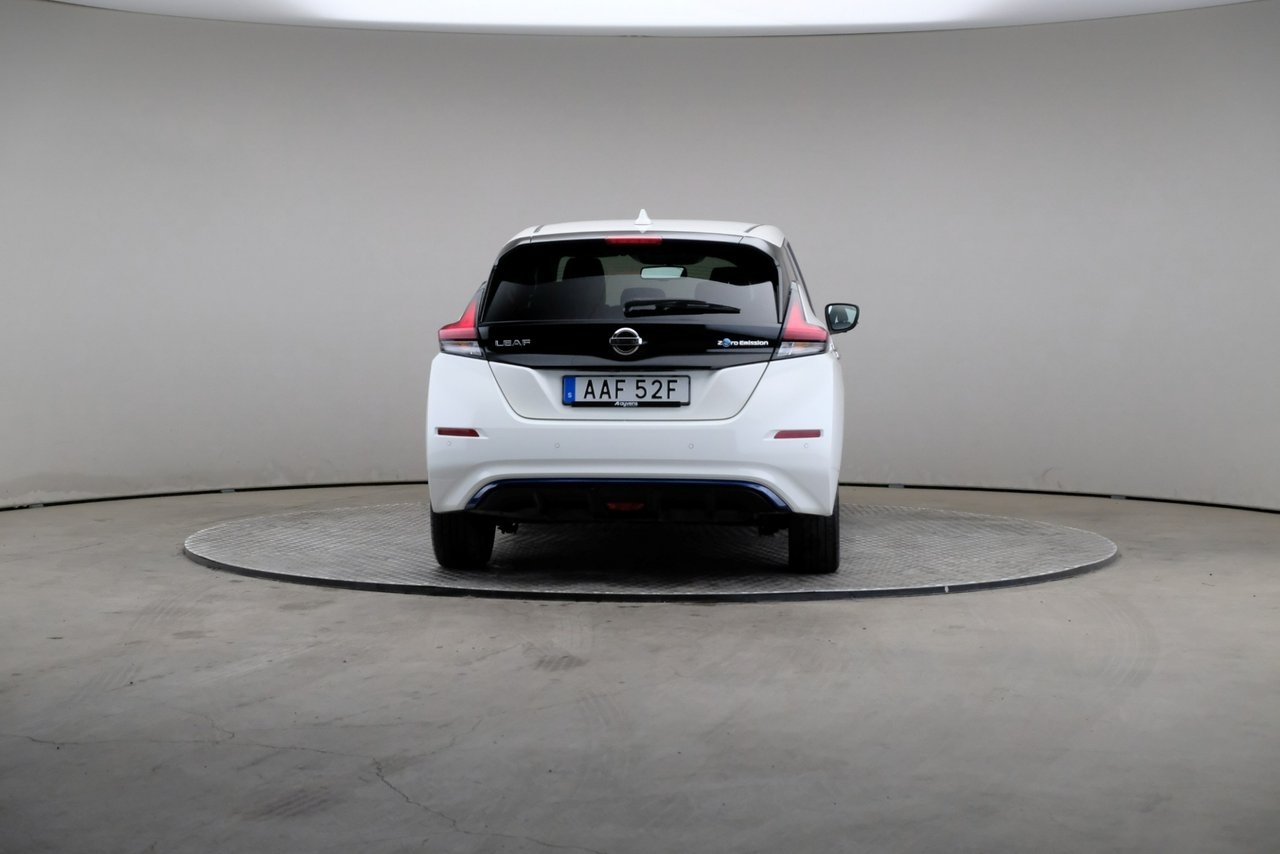 Nissan Leaf e+ 217hk N-Connecta 360 2021, bild 2/3