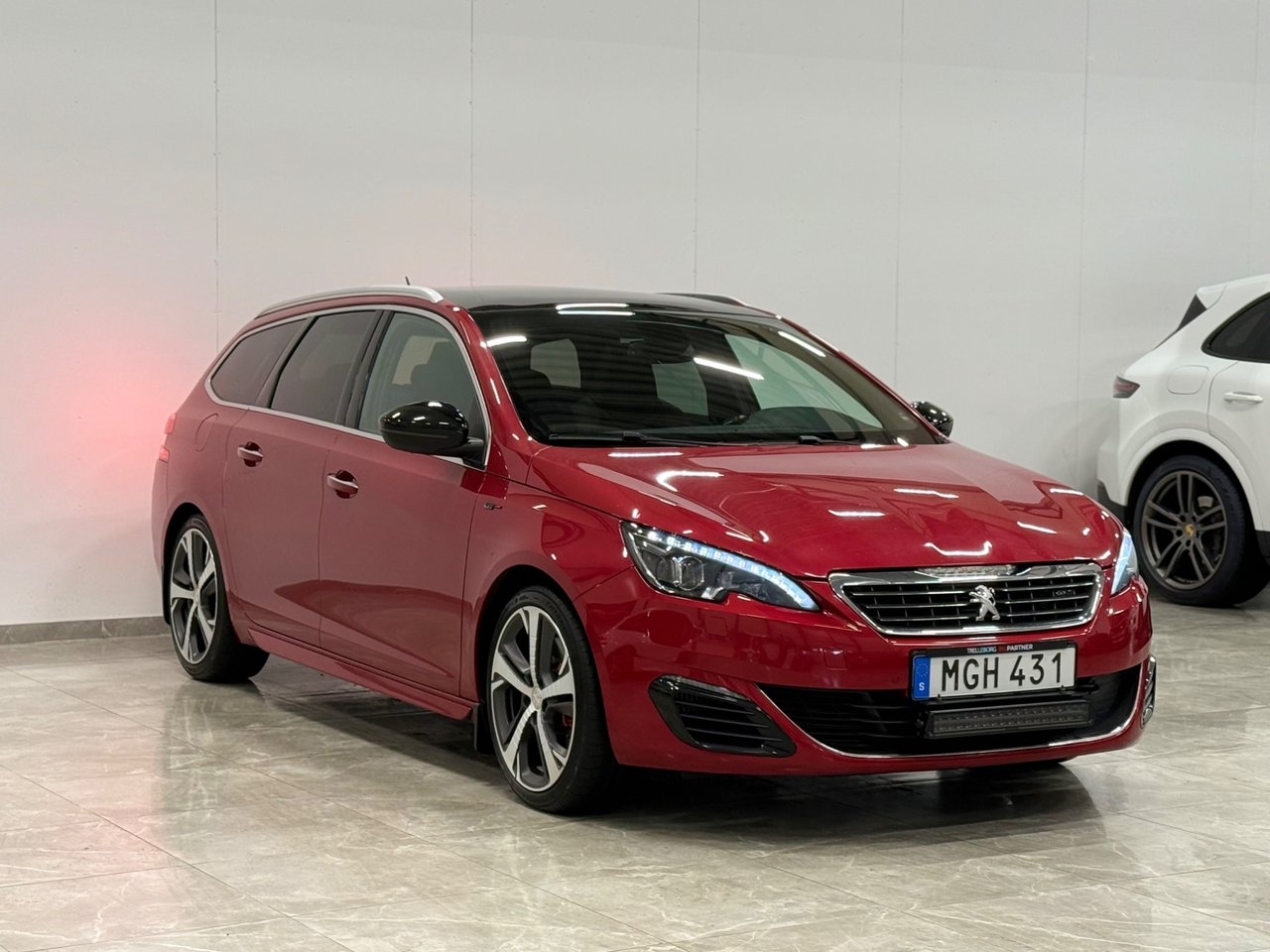 Peugeot 308 2016, bild 2/10