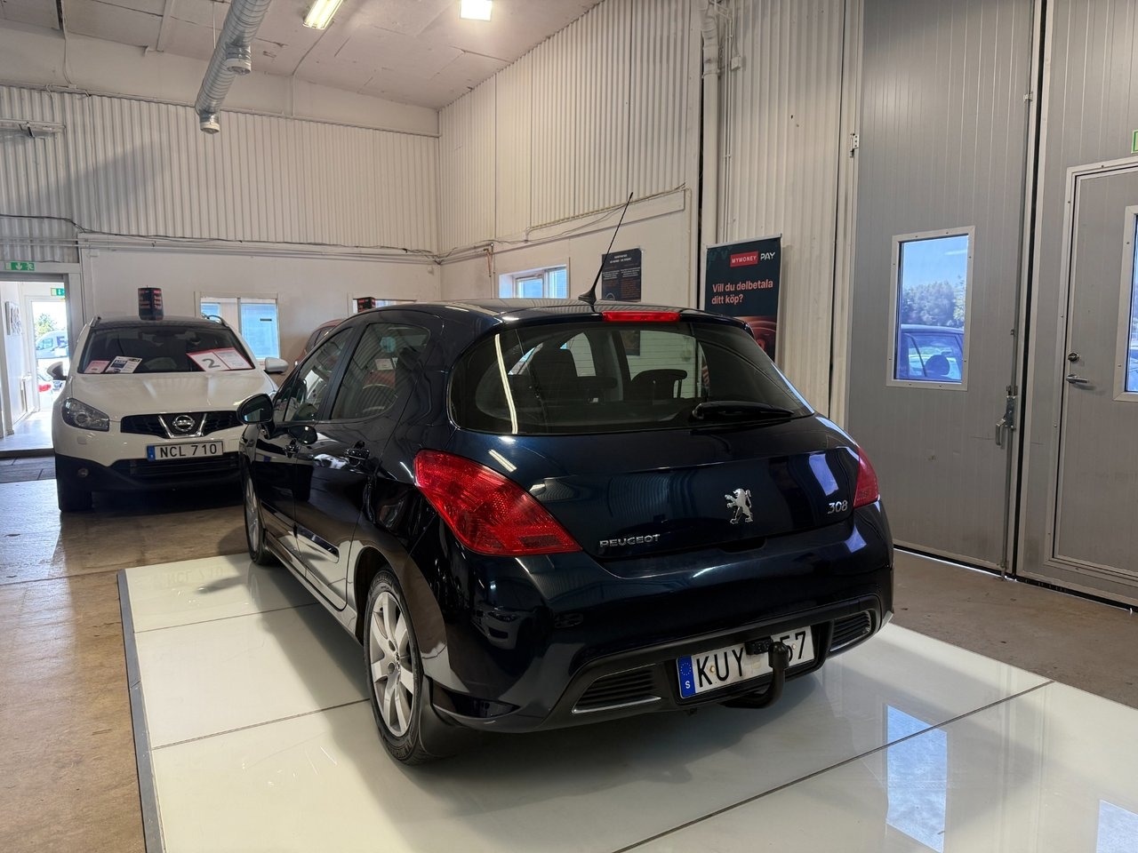 Peugeot 308 1,6 HDi 2010, bild 5/10