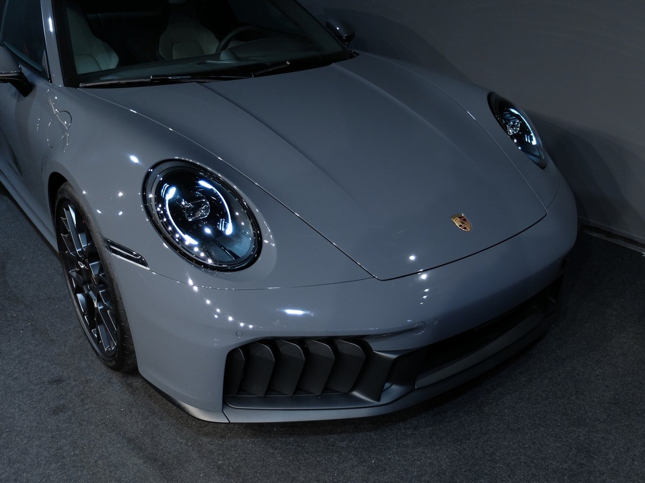 Porsche 911 Carrera 4 GTS PDK 2025, bild 5/12