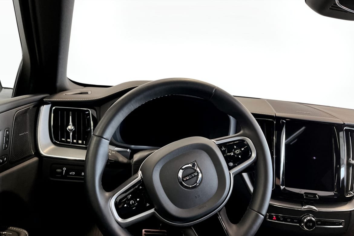 Volvo XC60 Recharge T6 II R-Design 2022, bild 7/9
