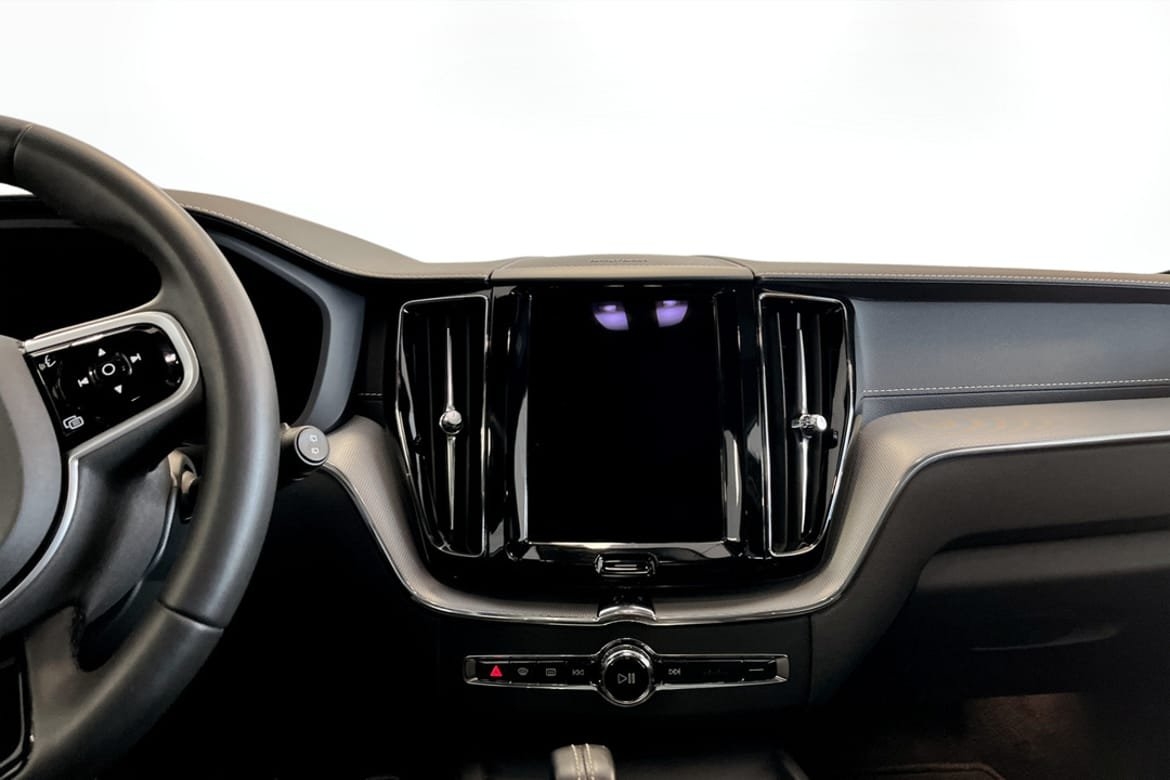 Volvo XC60 Recharge T6 II R-Design 2022, bild 6/9
