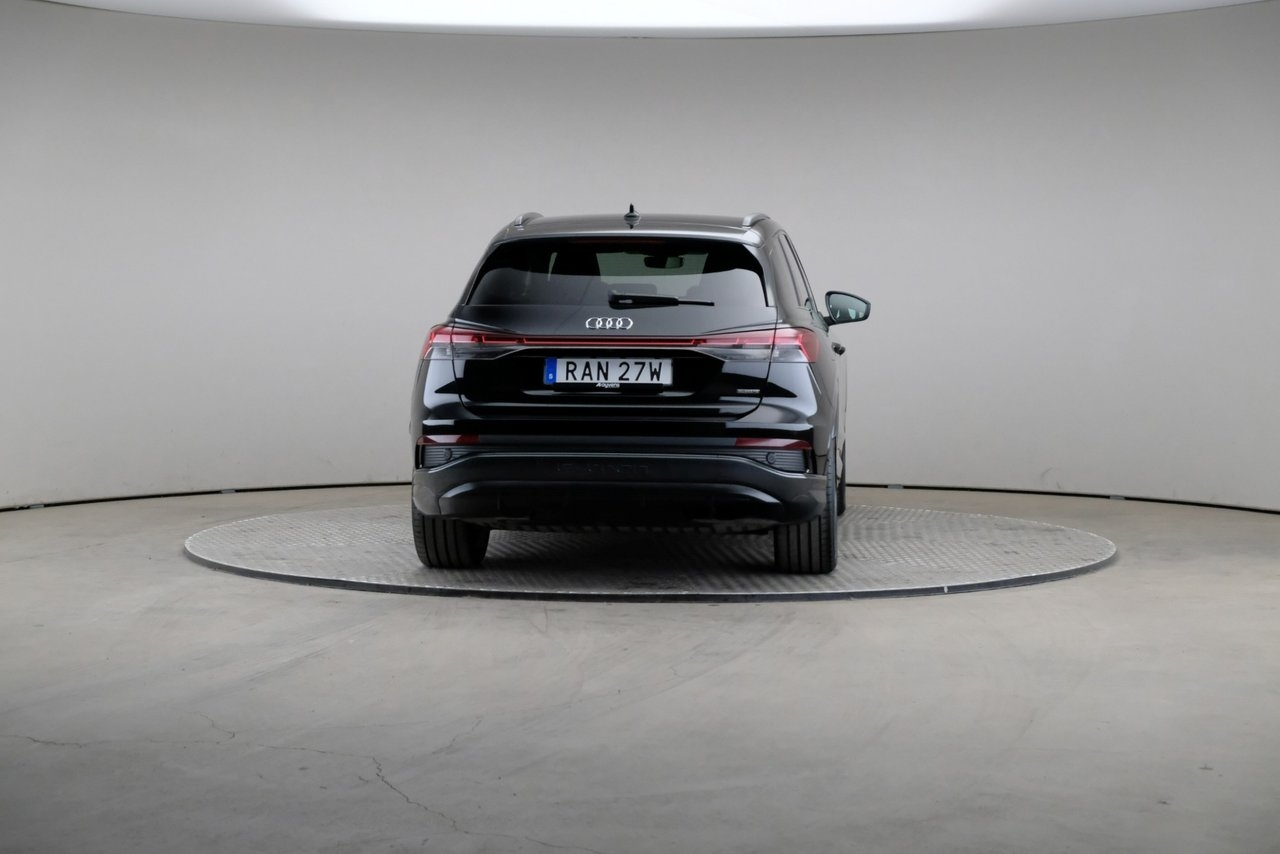 Audi Q4 e-tron 2023, bild 2/3