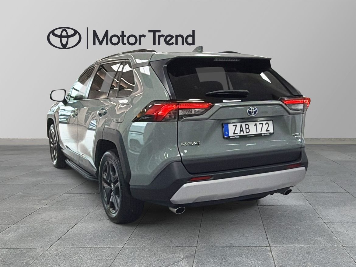 Toyota RAV4 ADVENTURE 2,5 HYBRID AWD-I 2023, bild 3/10