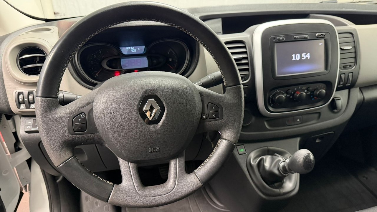 Renault Trafic 2019, photo 6/10