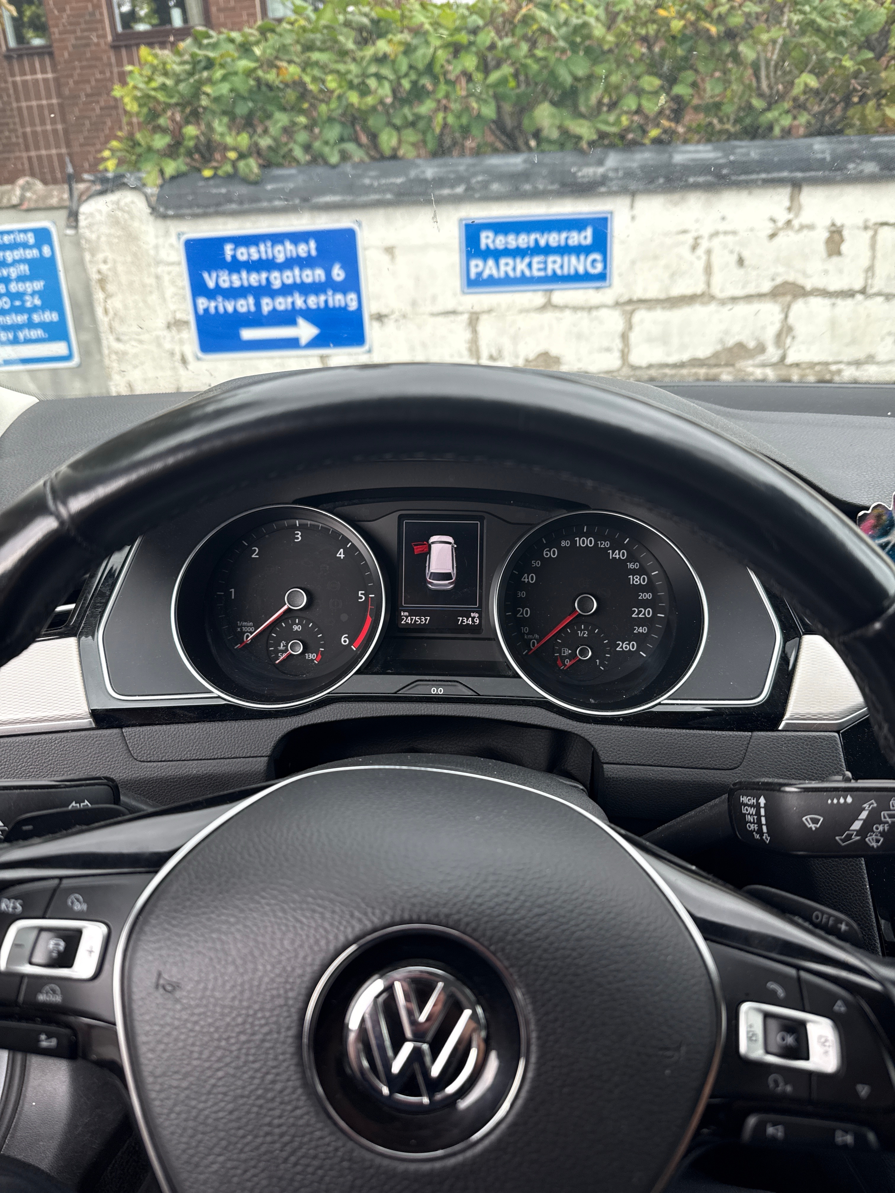 Volkswagen Passat 2017, bild 5/5
