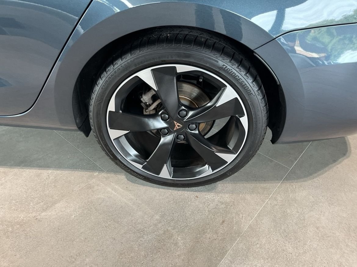Cupra Leon 1.5 eTSI 150hk DSG 2025, kuva 7/11