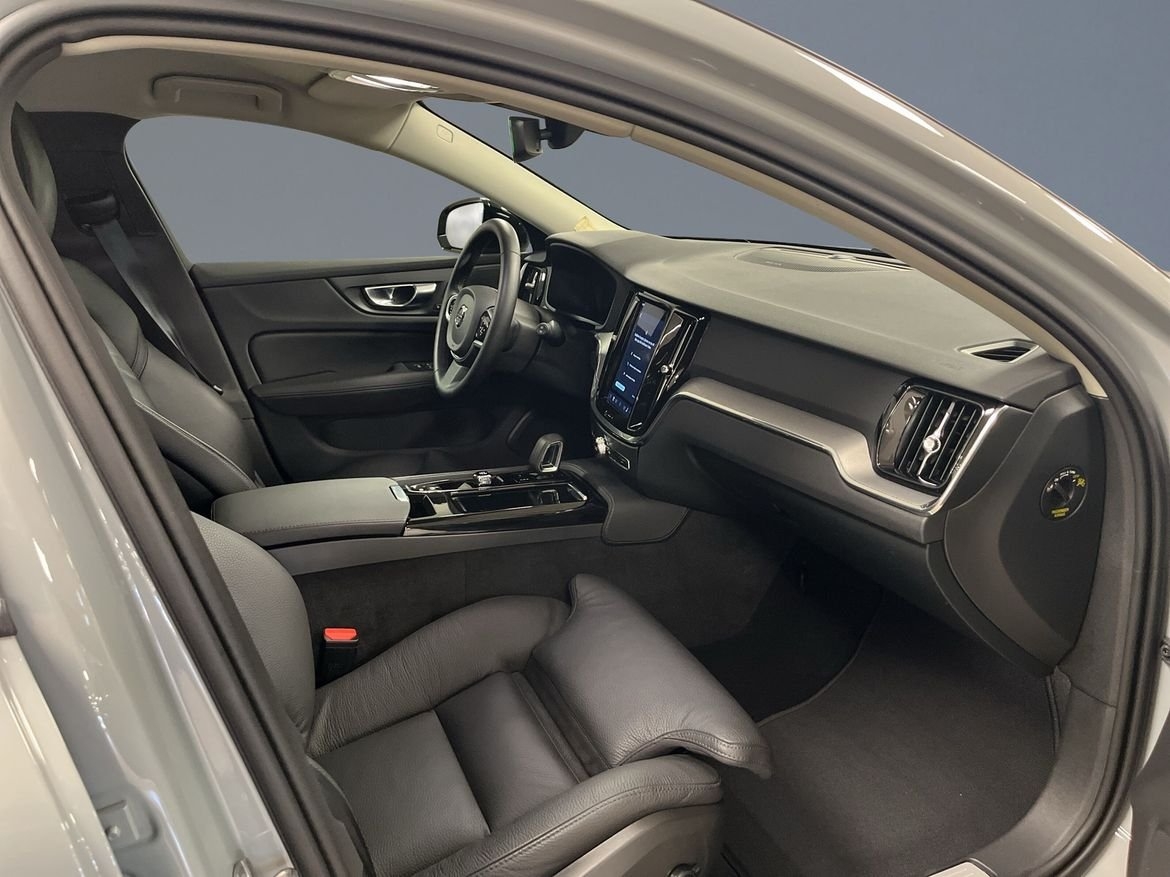 Volvo V60 2026, bild 7/10