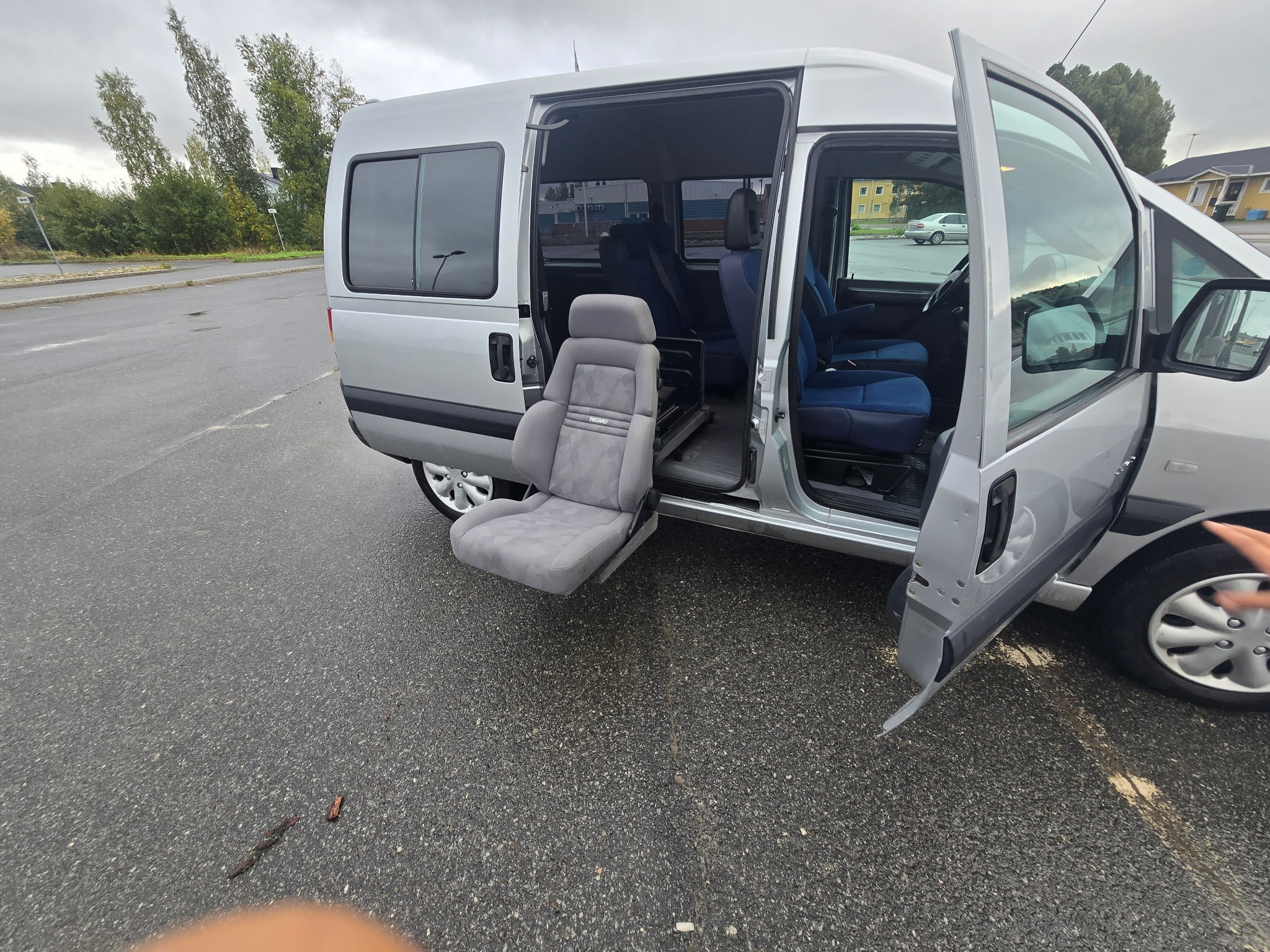 Citroen Jumpy 2.0 Manuell 2005, bild 4/8