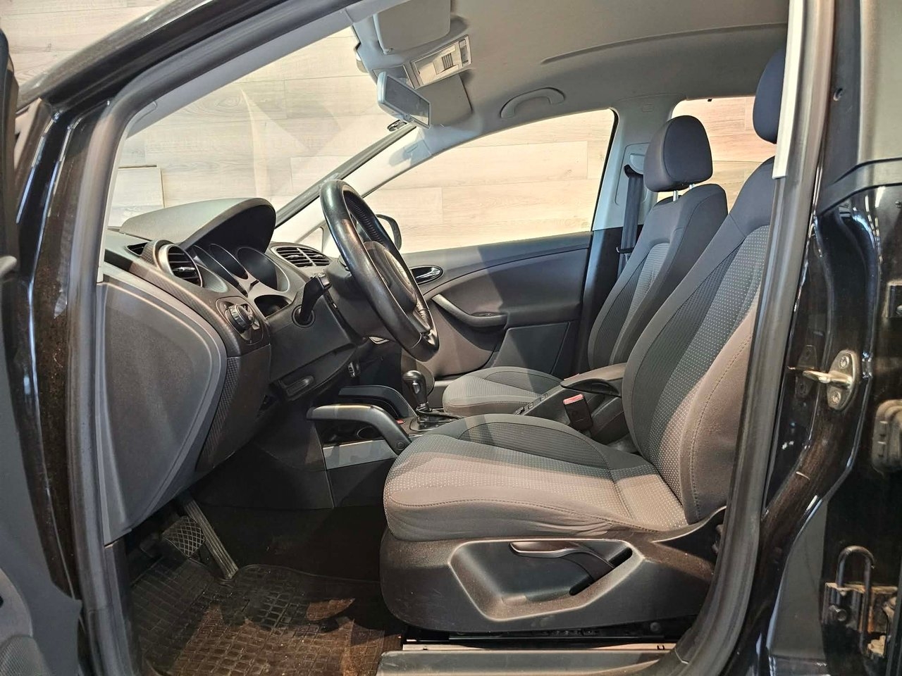 Seat Altea XL 2.0 TDI 2009, kuva 5/10