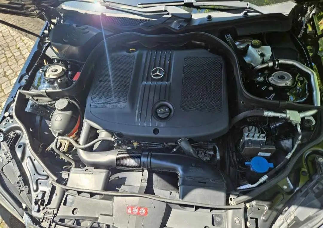 Mercedes-Benz E 220 BlueTEC 9G-Tronic 2015, bild 3/8
