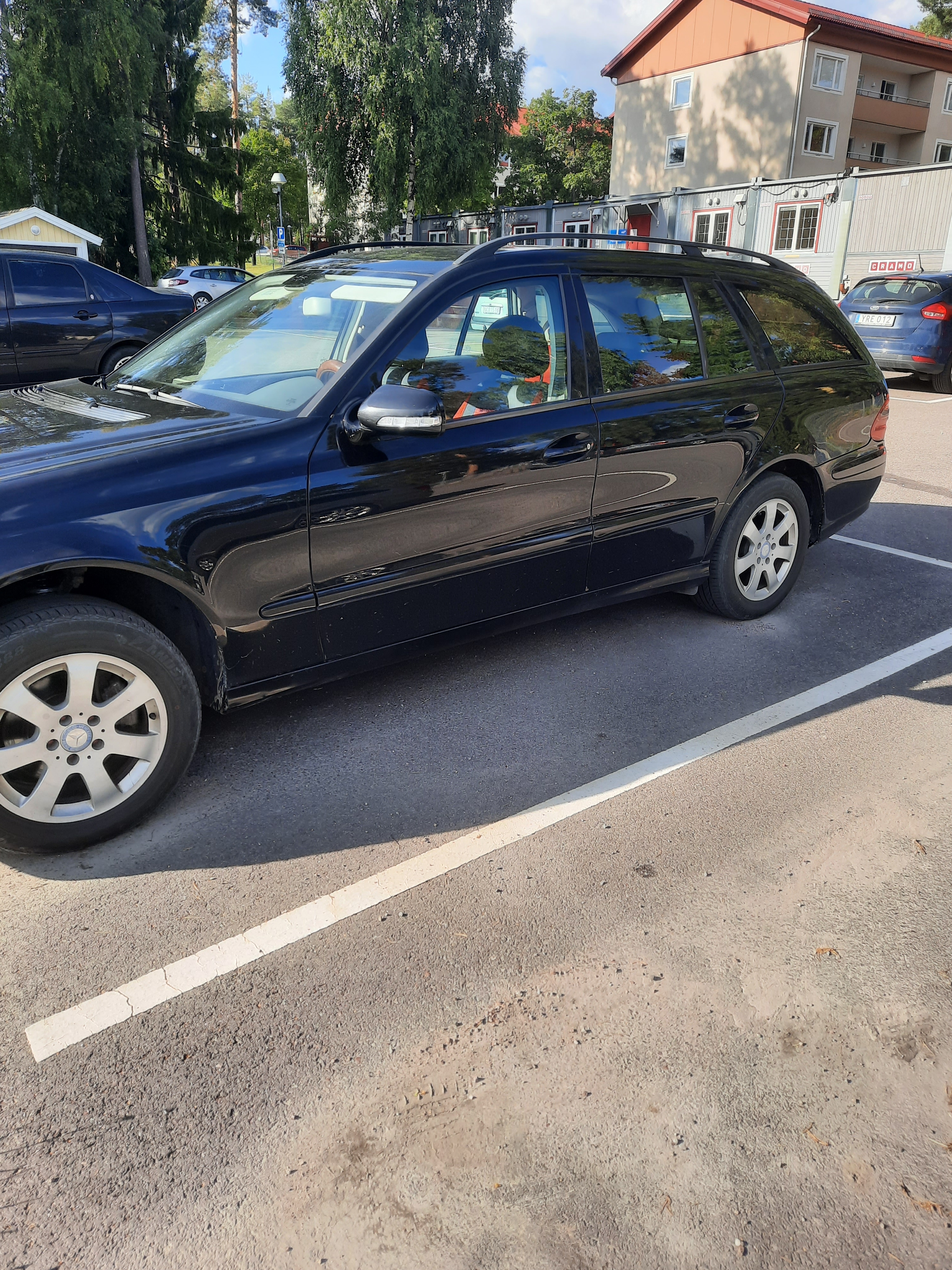 Mercedes-Benz E 220 T CDI Manuell 2009, bild 4/4