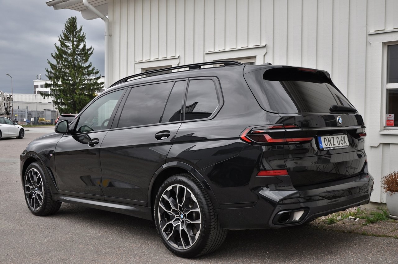 BMW X7 2025, bild 4/10
