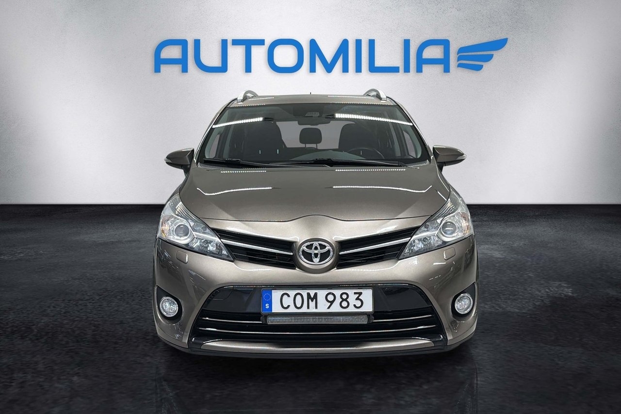 Toyota Verso 1.6 Active Plus 2016, bild 2/18