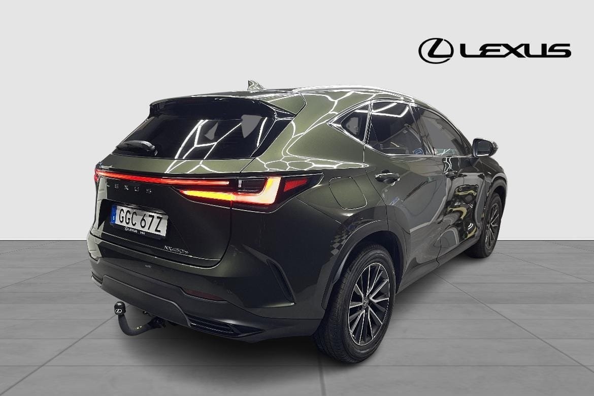 Lexus NX 450h+ BUSINESS PLUS DRAG V-HJUL 2025, bild 5/10