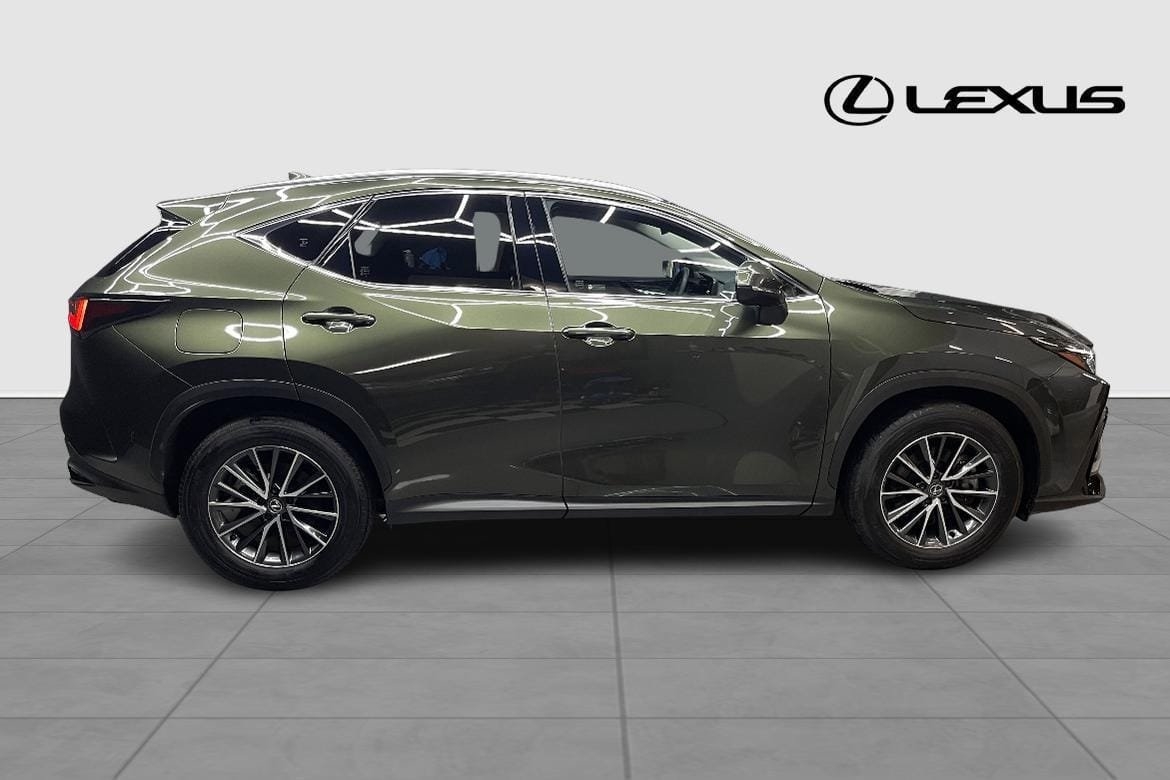 Lexus NX 450h+ BUSINESS PLUS DRAG V-HJUL 2025, bild 6/10