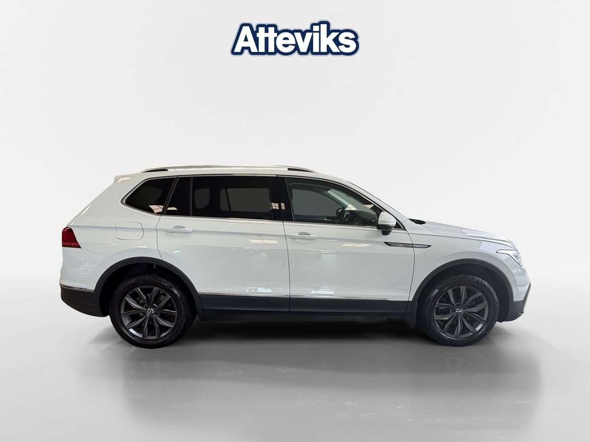 Volkswagen Tiguan Allspace 1.5 TSI 150hk 2024, kuva 2/10