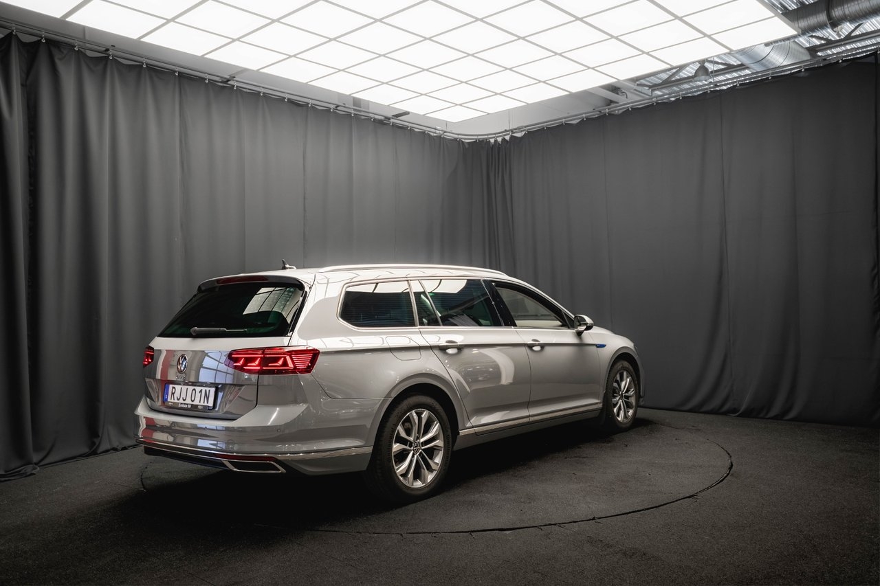 Volkswagen Passat GTE B-VÄRMARE DRAG 2023, bild 7/10