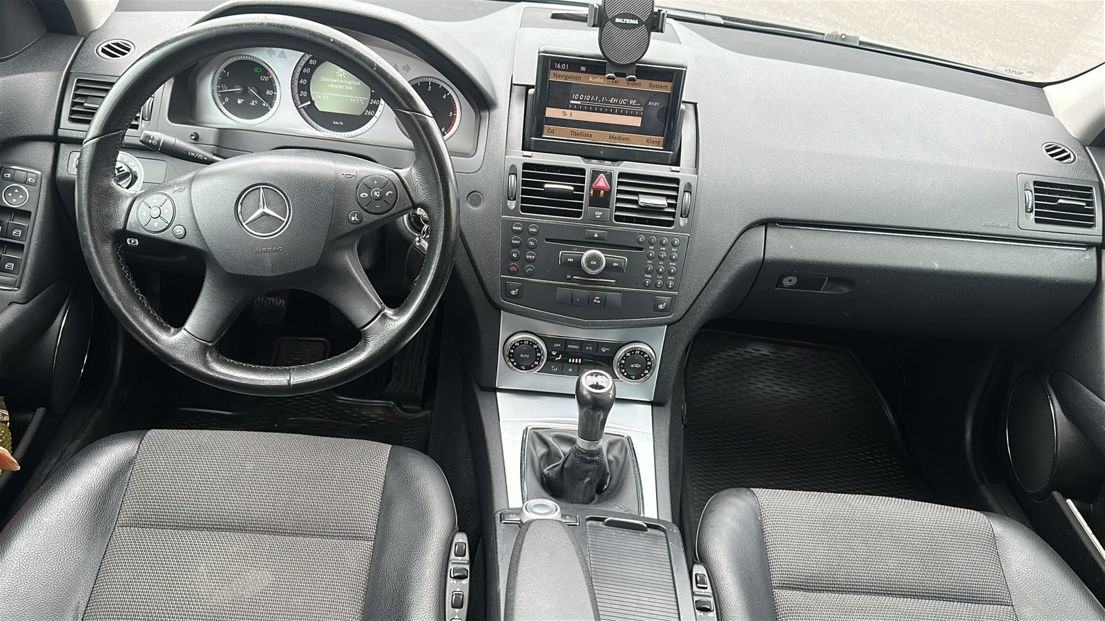 Mercedes-Benz C 200 T CDI Manuell 2009, bild 5/6