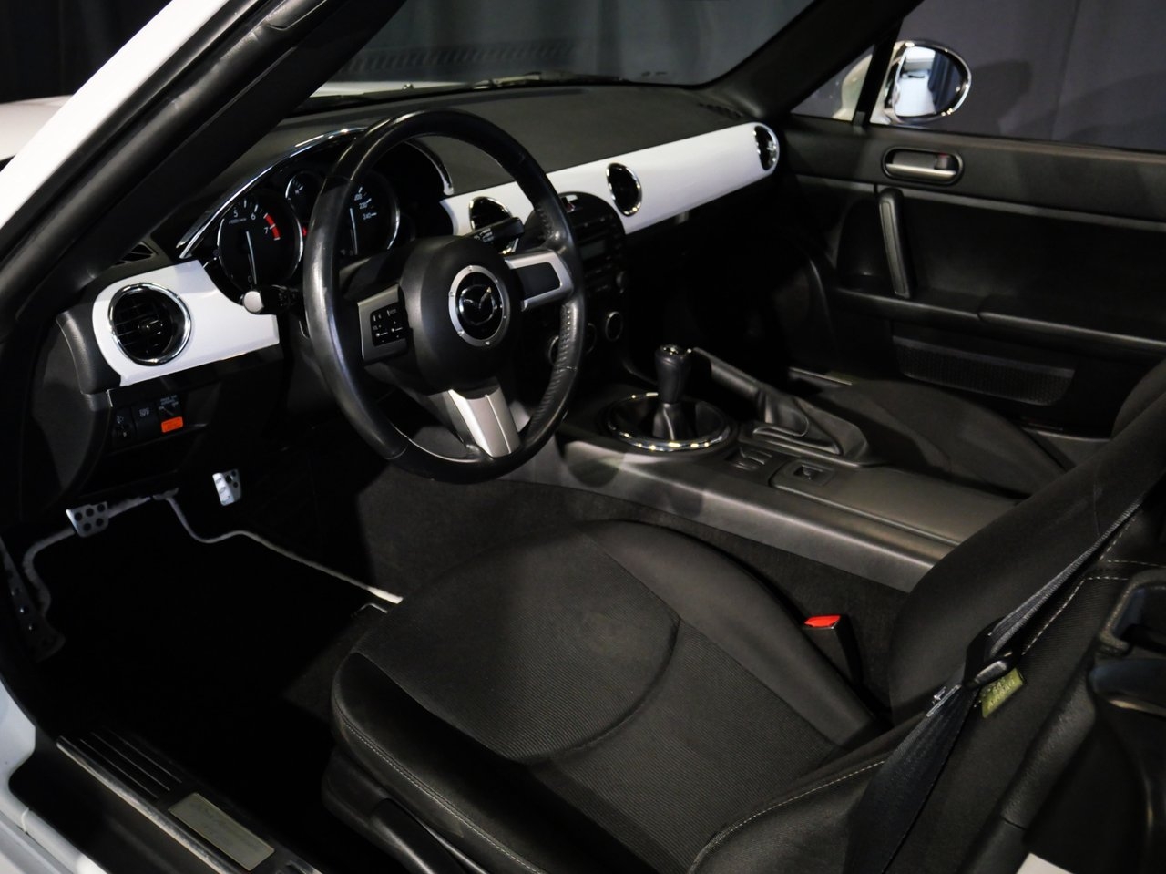 Mazda MX-5 2010, bild 7/10
