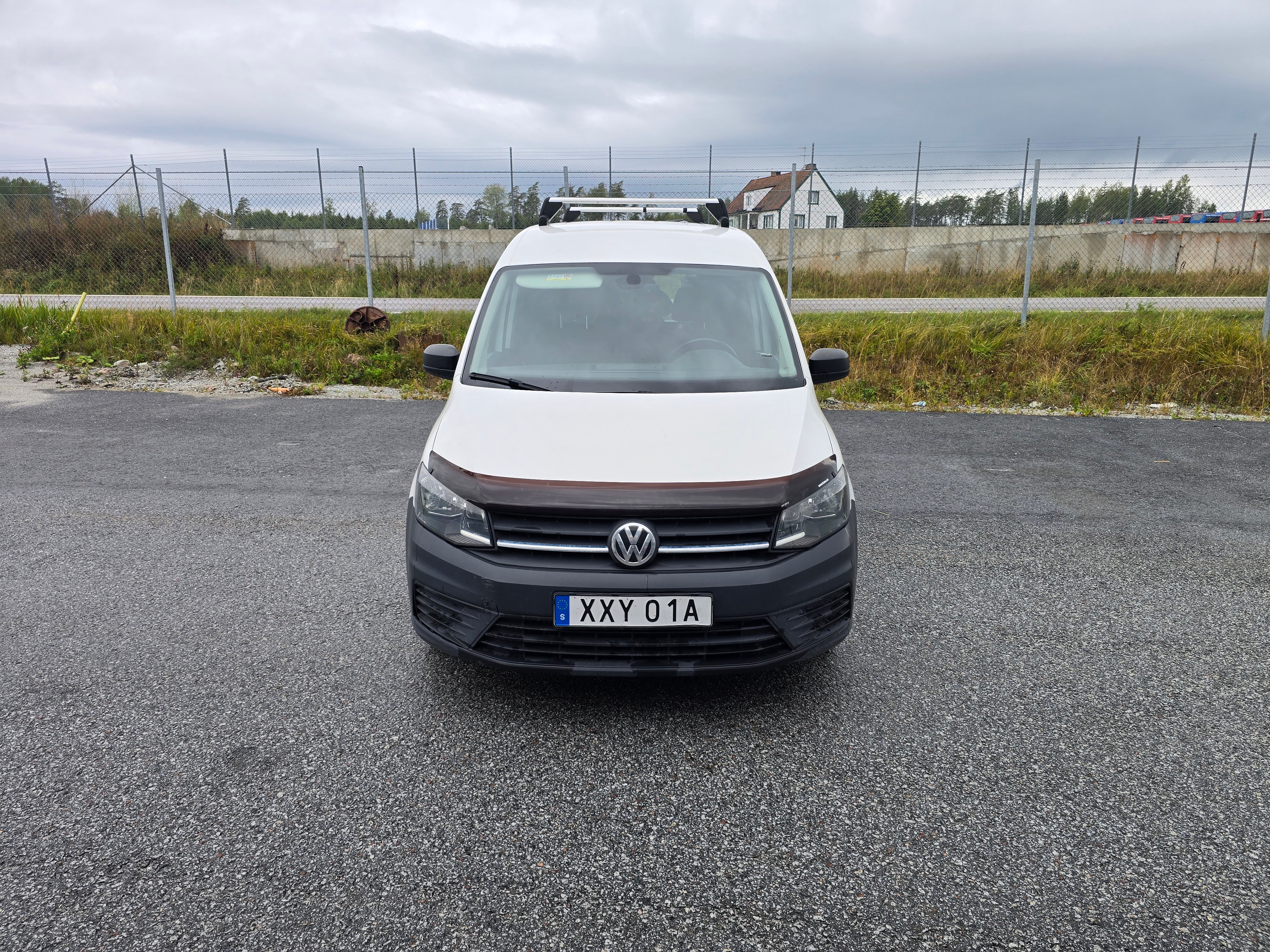 Volkswagen Caddy Van 2.0 TDI BMT Manuell 2020, bild 3/9