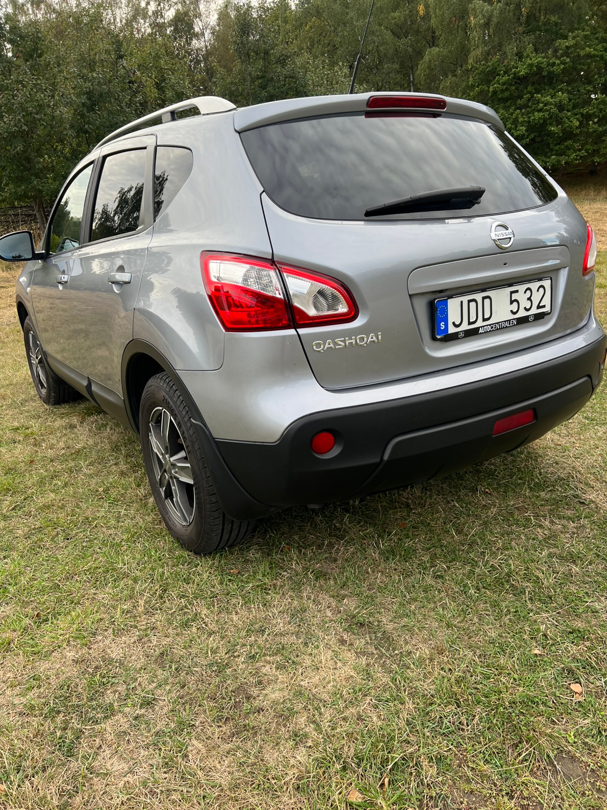 Nissan Qashqai 2.0 Manuell 2010, bild 5/10