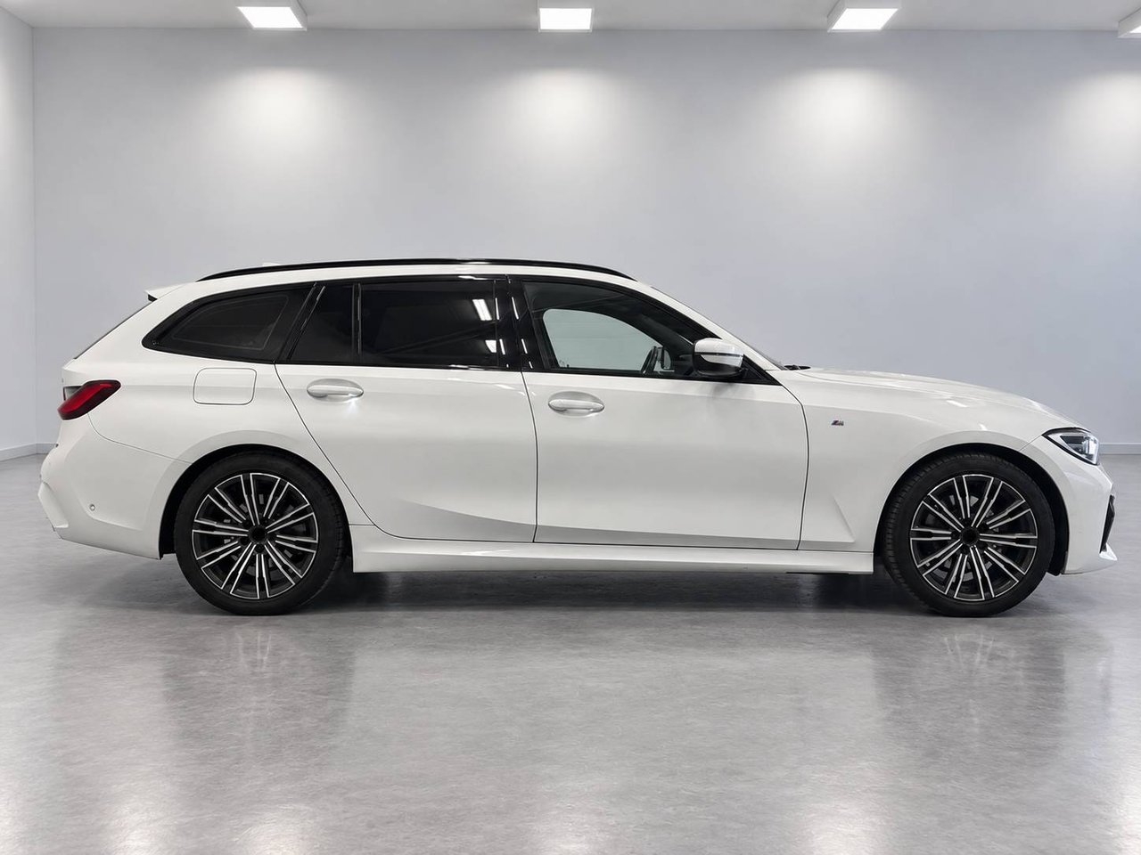 BMW 320 d xDrive Touring M Sport Värmare 2020, bild 6/10