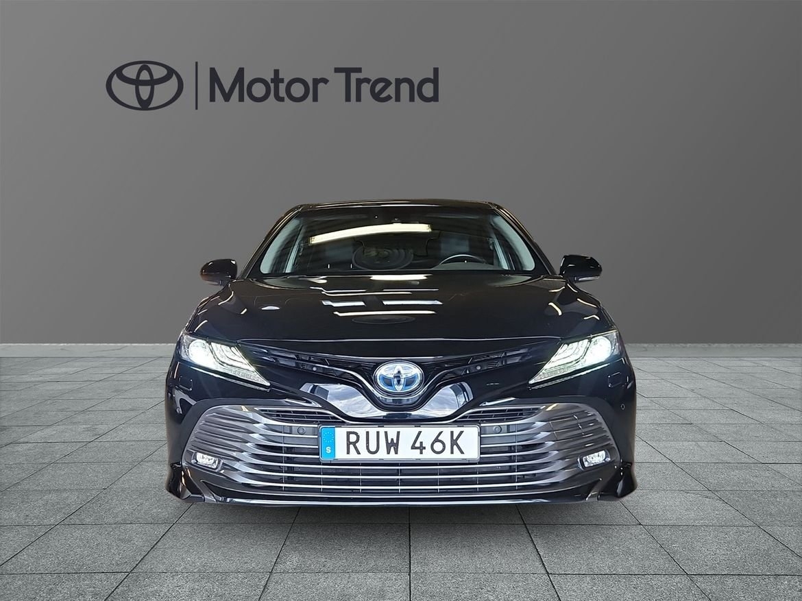 Toyota Camry 2021, photo 6/10