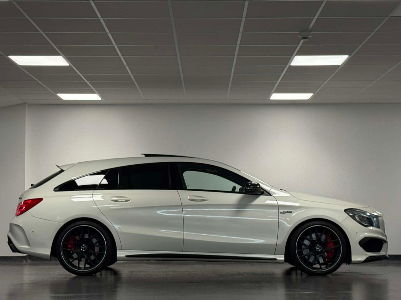 Mercedes-Benz CLA 2015, bild 3/21